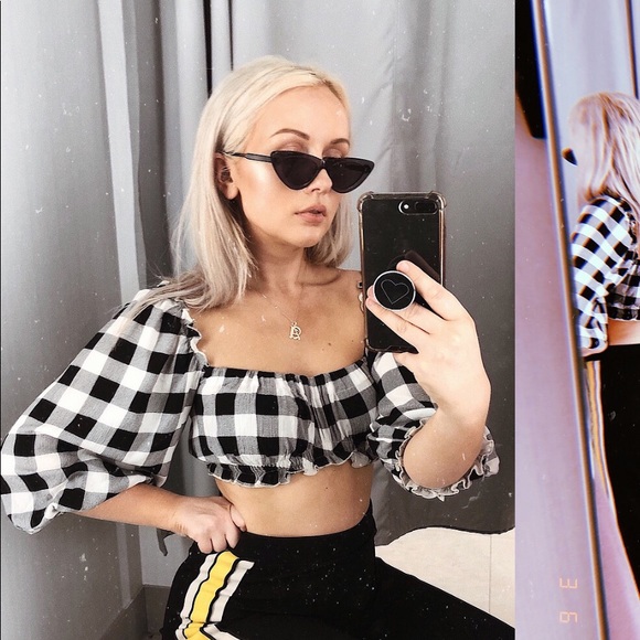 Puff sleeve in checkered print - Picture 2 of 3